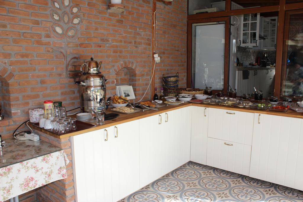 Ilyada Hotel Bozcaada Island ภายนอก รูปภาพ
